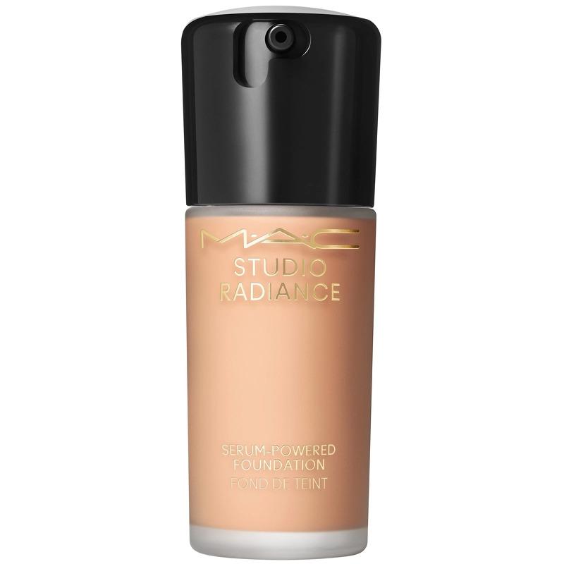 MAC Studio Radiance Serum Foundation – Strålende Glød