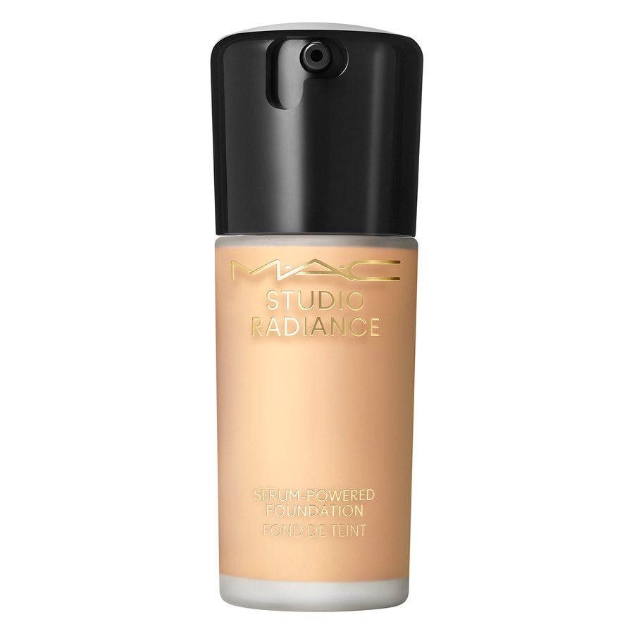 MAC Radiance Serum Foundation NC18 - Strålende Hudpleje